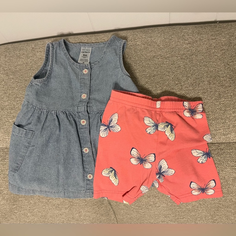 Baby girls size 9 months outfit